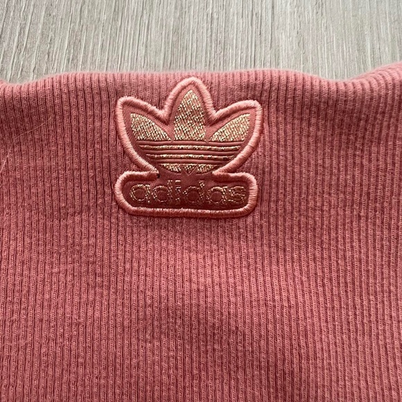 Adidas Blush Pink y2k cami Crop Top with Gold Decal - Picture 2 of 4